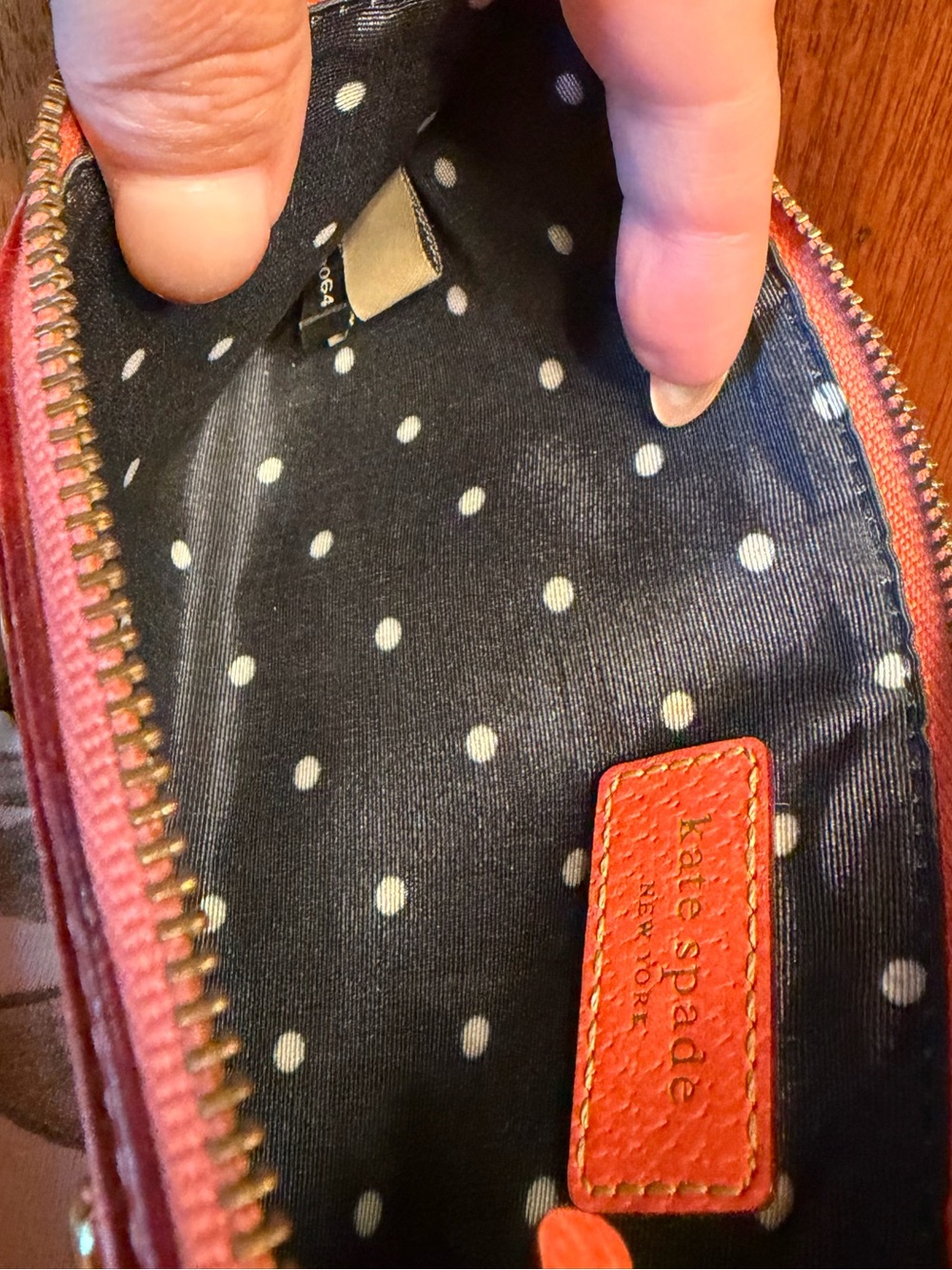 Kate Spade NWOT Pink Pebbled Leather Wristlet Clutch 9” by 4” PRISTINE - Picture 6 of 10